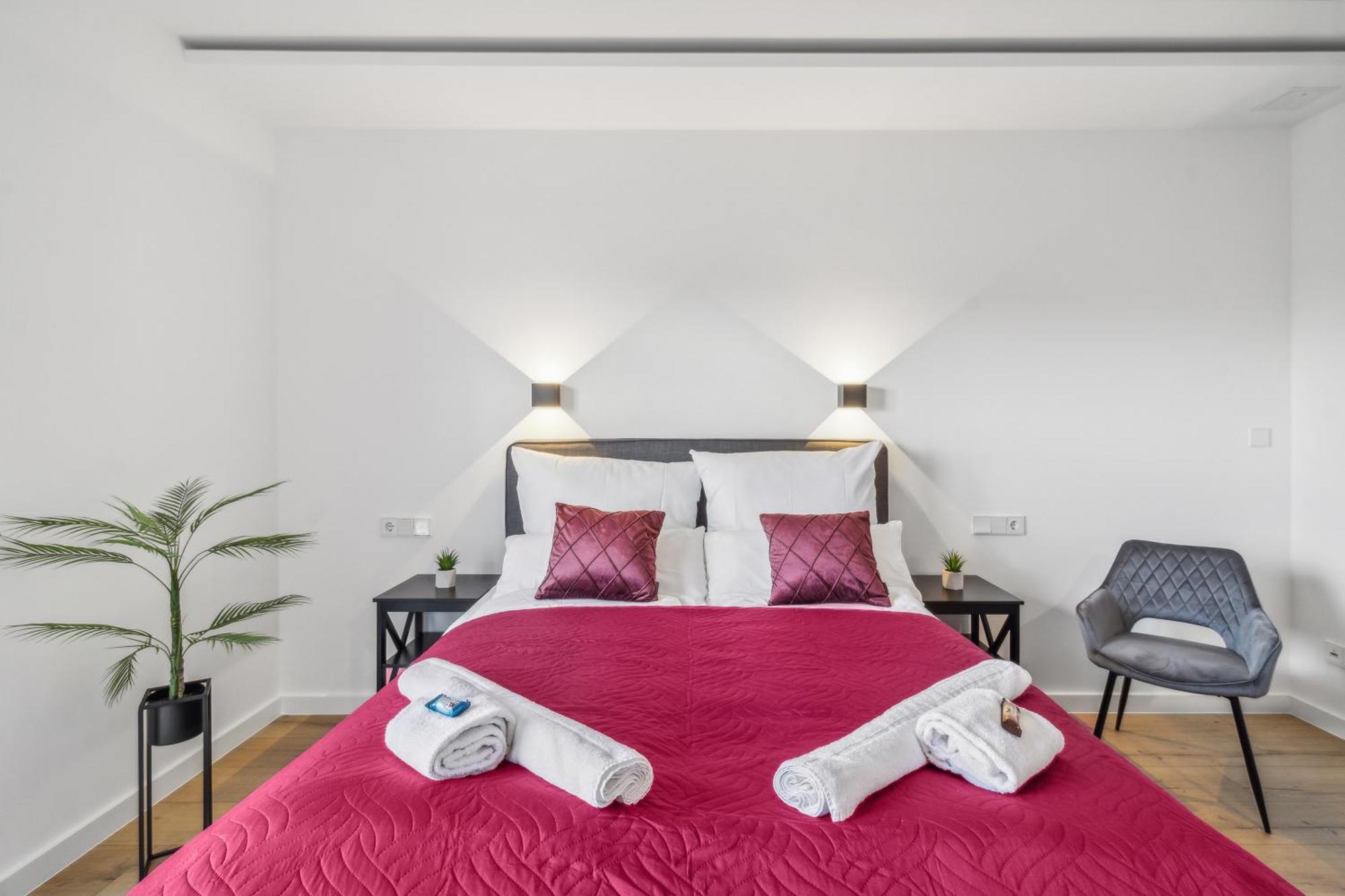 ديتسنباخ Suite4Me - Moderne Apartments I Kueche I Balkon I Waschmaschine المظهر الخارجي الصورة